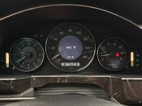 Used 2008 Mercedes-Benz CLS 550 image 11