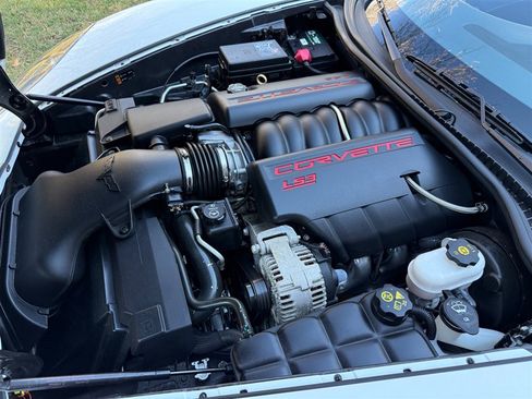 Used 2013 Chevrolet Corvette Grand Sport w/ 4LT Preferred Equipment Group image 71