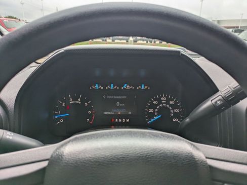 Used 2020 Ford F150 XL w/ Equipment Group 101A Mid RWD image 3