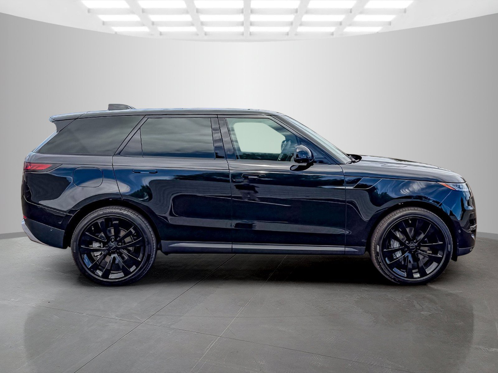 New 2026 Land Rover Range Rover Sport SE AWD/4WD image 6
