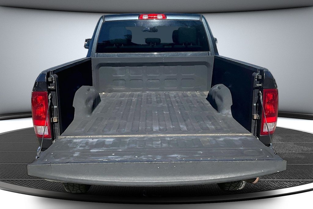 Used 2014 RAM 2500 Tradesman w/ Chrome Appearance Group AWD/4WD image 7