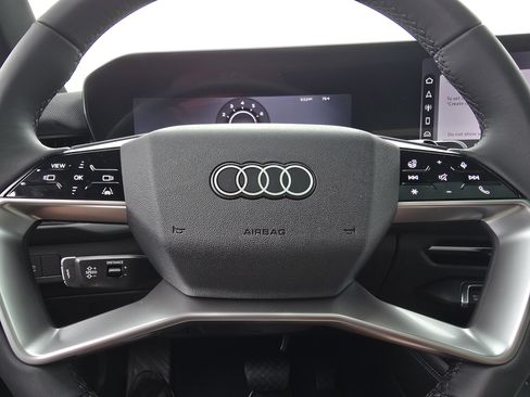New 2026 Audi Q3 quattro 2.0T AWD/4WD image 23