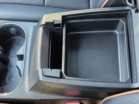 Used 2024 GMC Canyon AT4 w/ AT4 Premium Package image 15