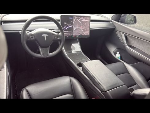 Used 2020 Tesla Model Y Long Range AWD/4WD image 7