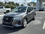 Used 2023 Nissan Kicks S image 3