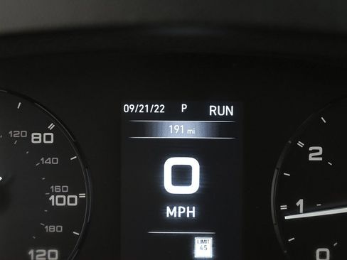 Used 2025 RAM ProMaster 2500 w/ Convenience Group image 25