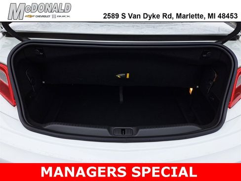 Used 2019 Buick Cascada Premium image 20