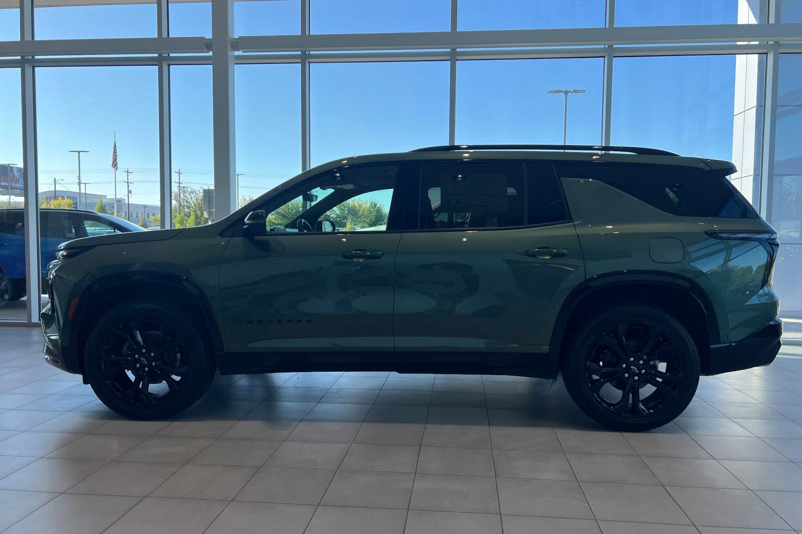 New 2027 Chevrolet Traverse RS AWD/4WD image 3