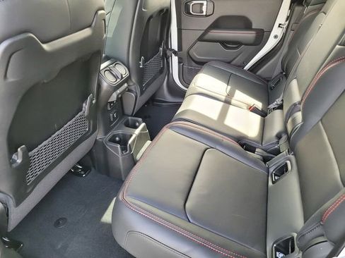 New 2026 Jeep Gladiator Rubicon image 16