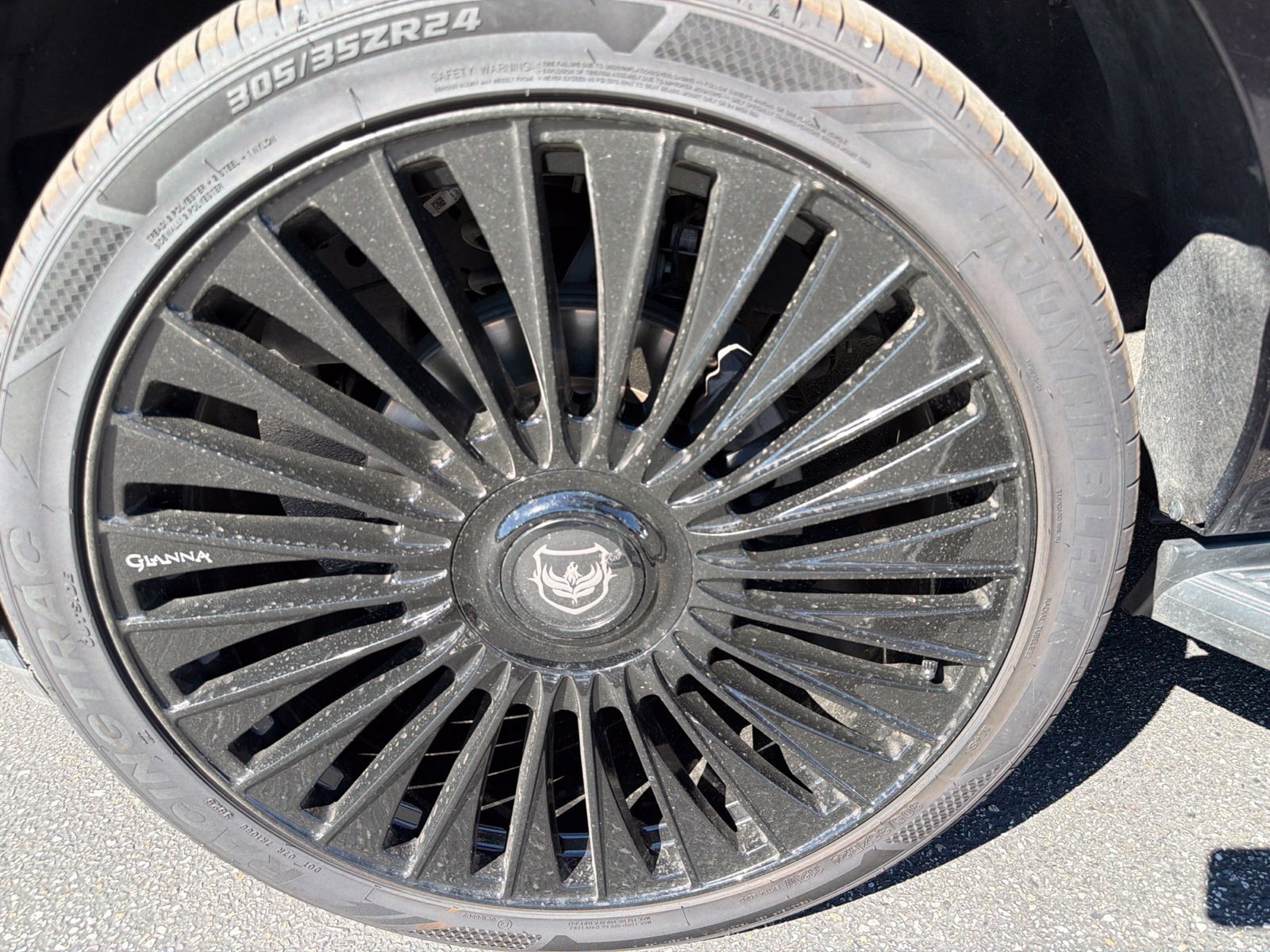 Used 2025 Ford Expedition Active AWD/4WD image 5