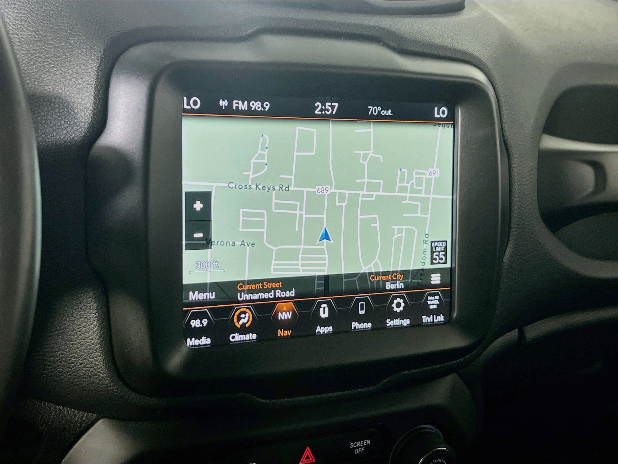 Used 2023 Jeep Renegade Trailhawk AWD/4WD image 13