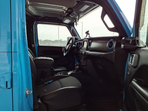 Used 2021 Jeep Wrangler Unlimited Sport AWD/4WD image 29