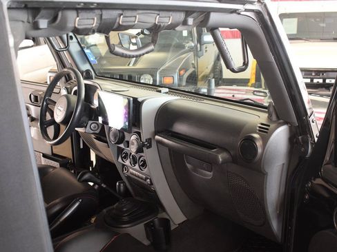 Used 2008 Jeep Wrangler X AWD/4WD image 43