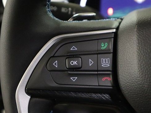 New 2022 Jeep Grand Cherokee Trailhawk w/ Luxury Tech Group III image 9