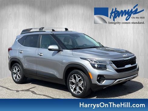 Used 2022 Kia Seltos EX image 1