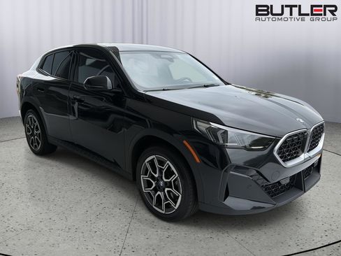 Certified 2024 BMW X2 xDrive28i w/ Premium Package AWD/4WD image 8