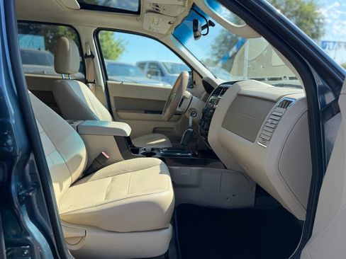 Used 2011 Ford Escape Limited w/ 302A Rapid Spec Order Code AWD/4WD image 11