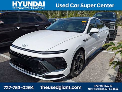 Used 2025 Hyundai Sonata SEL FWD image 1