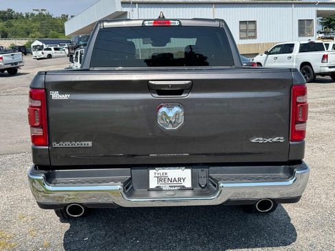 Used 2024 RAM 1500 Laramie AWD/4WD image 5