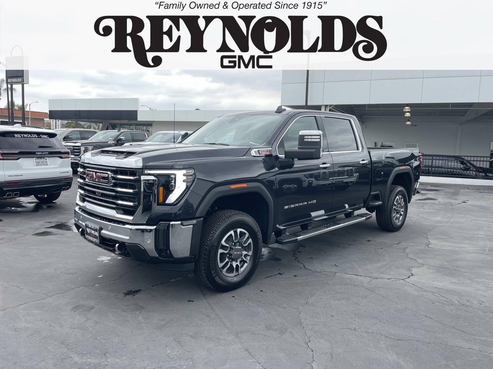 New 2026 GMC Sierra 2500 SLT w/ SLT Premium Package AWD/4WD image 1