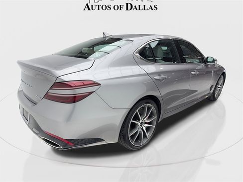 Used 2025 Genesis G70 2.5T image 9