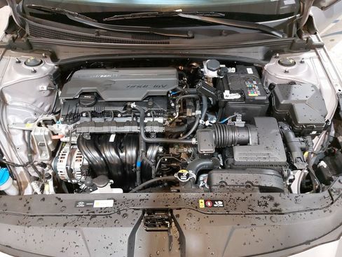Certified 2023 Hyundai Elantra Limited w/ Cargo Package FWD image 32