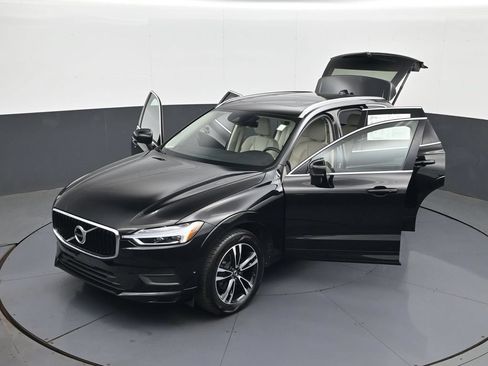 Used 2018 Volvo XC60 T5 Momentum w/ Convenience Package AWD/4WD image 31