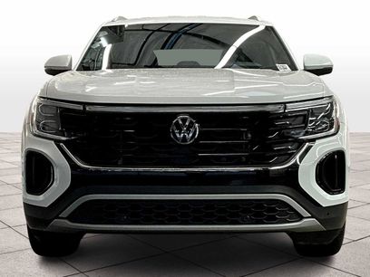 Used 2024 Volkswagen Atlas Cross Sport SE