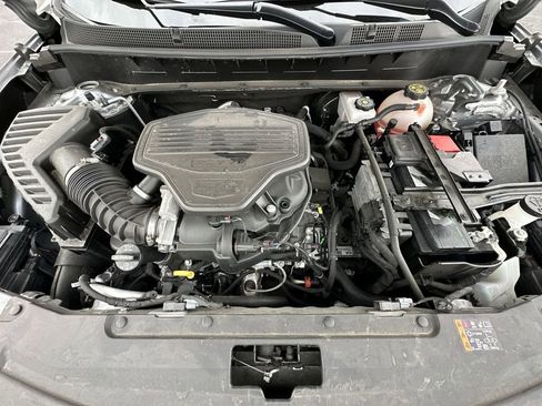 Used 2024 Cadillac XT6 Premium Luxury w/ Technology Package AWD/4WD image 27