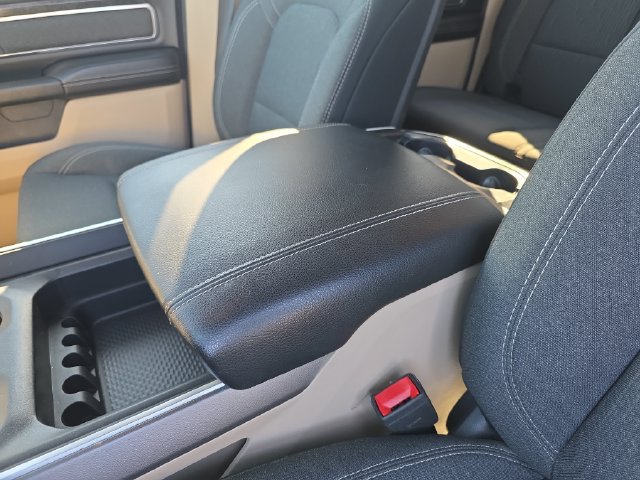 Used 2019 RAM 1500 Big Horn AWD/4WD image 27