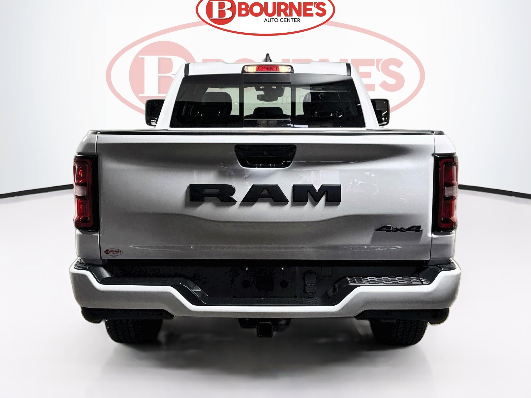 Used 2025 RAM 1500 Tradesman w/ Night Edition AWD/4WD image 9