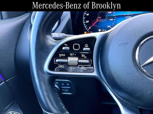 Certified 2023 Mercedes-Benz GLA 250 4MATIC image 23