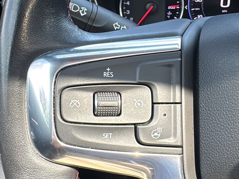 Certified 2019 Chevrolet Blazer RS w/ Sun and Wheels Package FWD image 12
