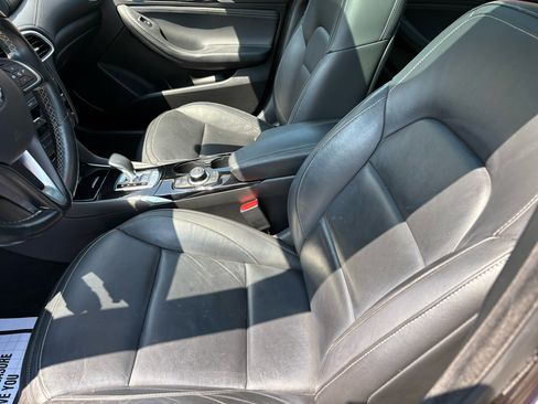 Used 2018 INFINITI QX30 Premium w/ Navigation Package image 14