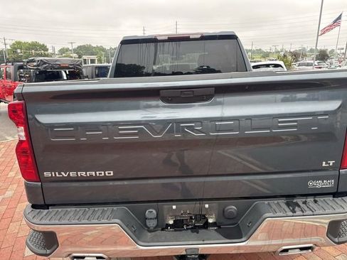 Used 2020 Chevrolet Silverado 1500 LT w/ All-Star Edition AWD/4WD image 9