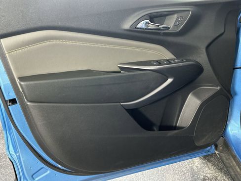 Used 2025 Chevrolet Trax ACTIV w/ Driver Confidence Package image 31