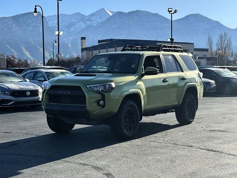 Used 2022 Toyota 4Runner TRD Pro AWD/4WD image 8