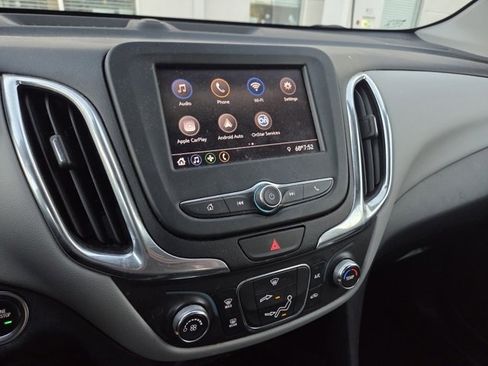 Used 2021 Chevrolet Equinox LS image 9