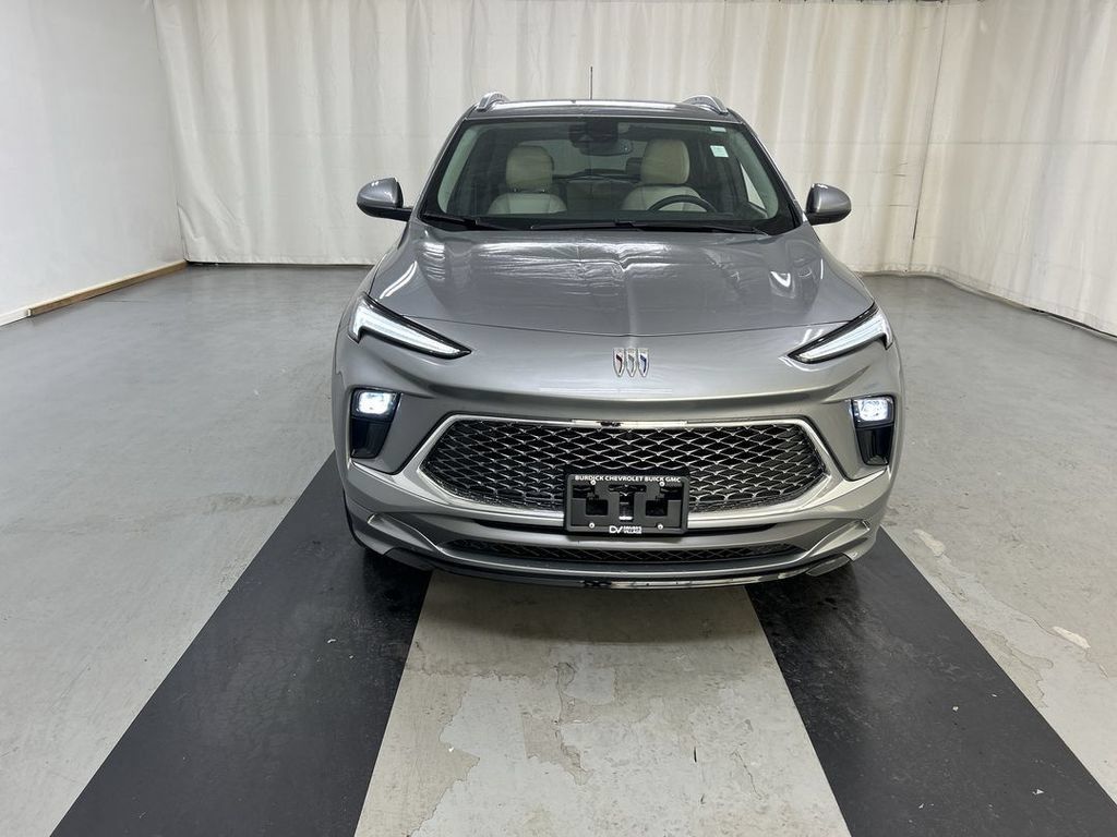 Certified 2024 Buick Encore GX Avenir w/ Avenir Convenience Package AWD/4WD image 3