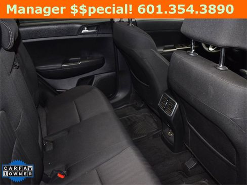 Used 2019 Kia Sportage LX image 20