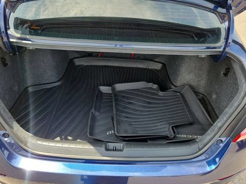 Used 2019 Honda Accord Touring image 26