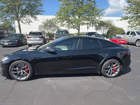 Used 2021 Tesla Model S Plaid AWD/4WD image 2