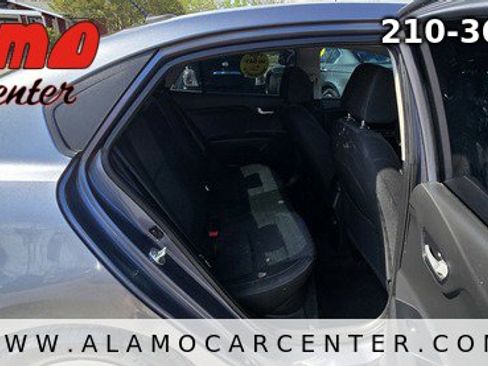Used 2020 Kia Rio S image 19