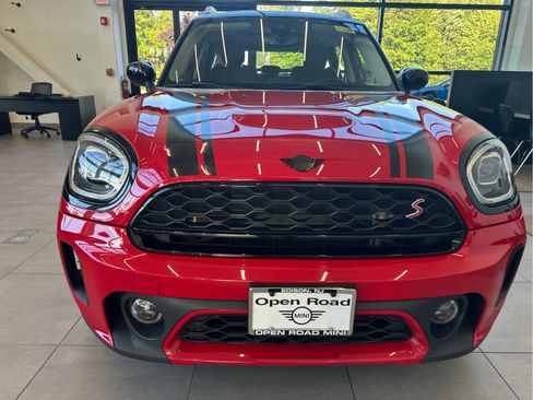 Used 2024 MINI Cooper Countryman S AWD/4WD image 2