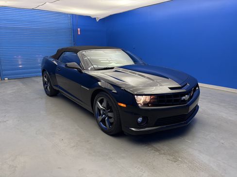 Used 2011 Chevrolet Camaro SS w/ RS Package RWD image 2