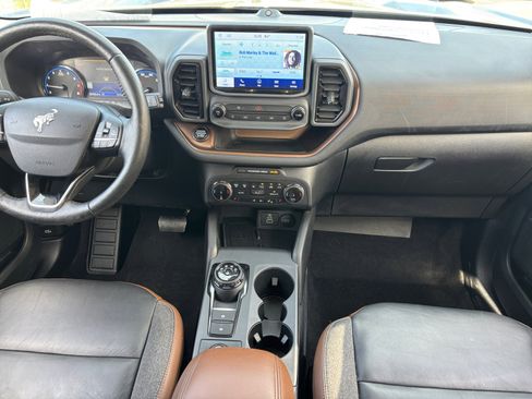 Used 2023 Ford Bronco Sport Outer Banks w/ Tech Package image 19