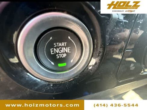 Certified 2022 Chevrolet Silverado 1500 RST AWD/4WD image 16