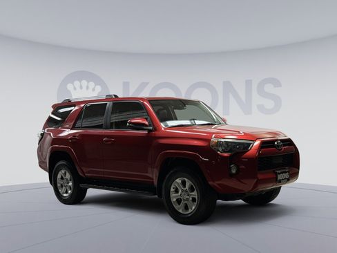 Used 2020 Toyota 4Runner SR5 Premium image 14