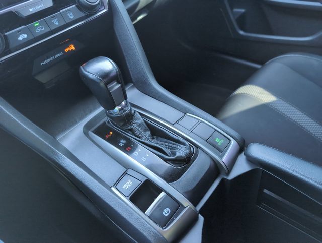 Used 2021 Honda Civic Sport image 26