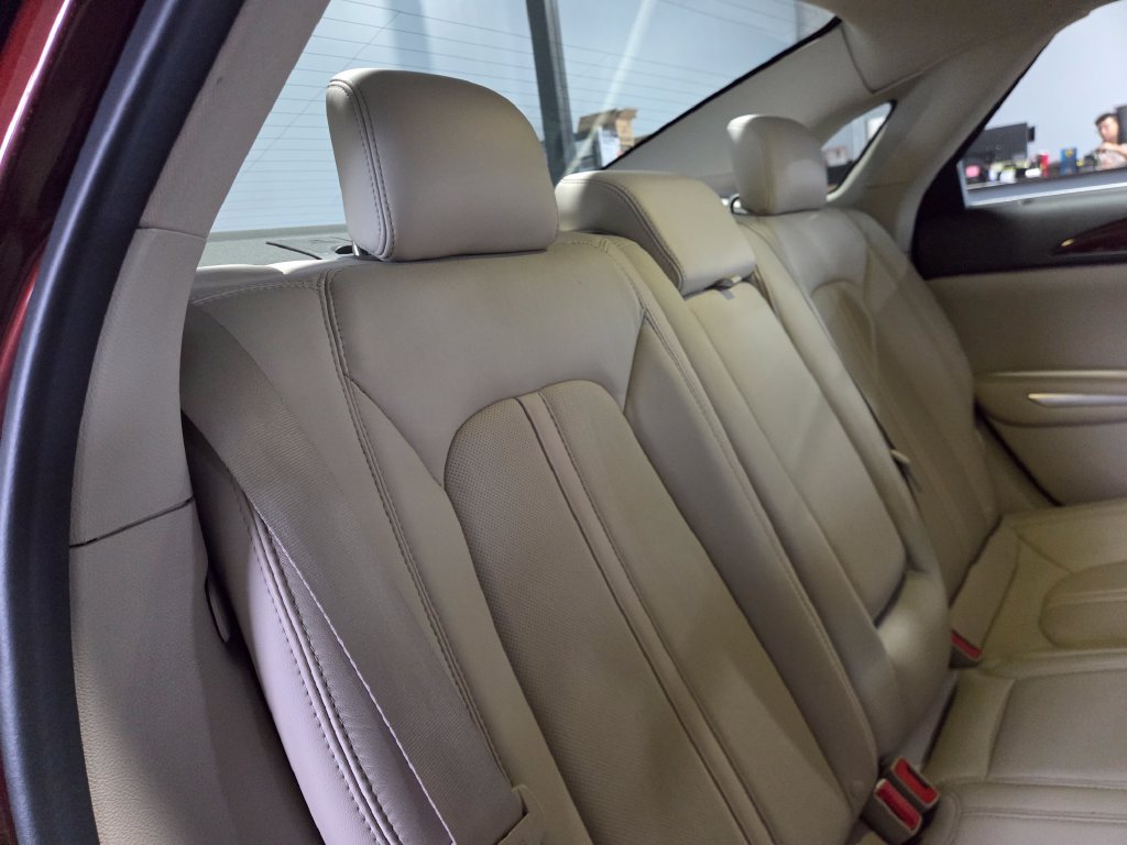 Used 2016 Lincoln MKZ w/ Equipment Group 300A Reserve FWD image 20